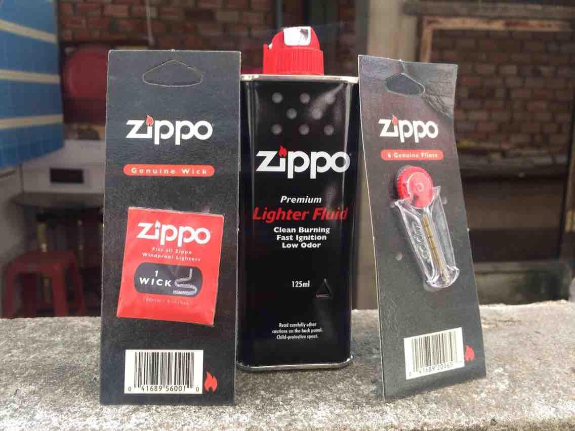 Combo 3 món xăng, đá lửa, tim thay zippo