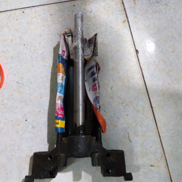 Chảng ba cub 81 82 độ chế lên phuộc hơi