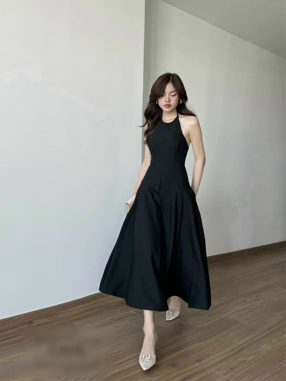 Đầm dự tiệc cổ yếm dáng dài Clay Dress