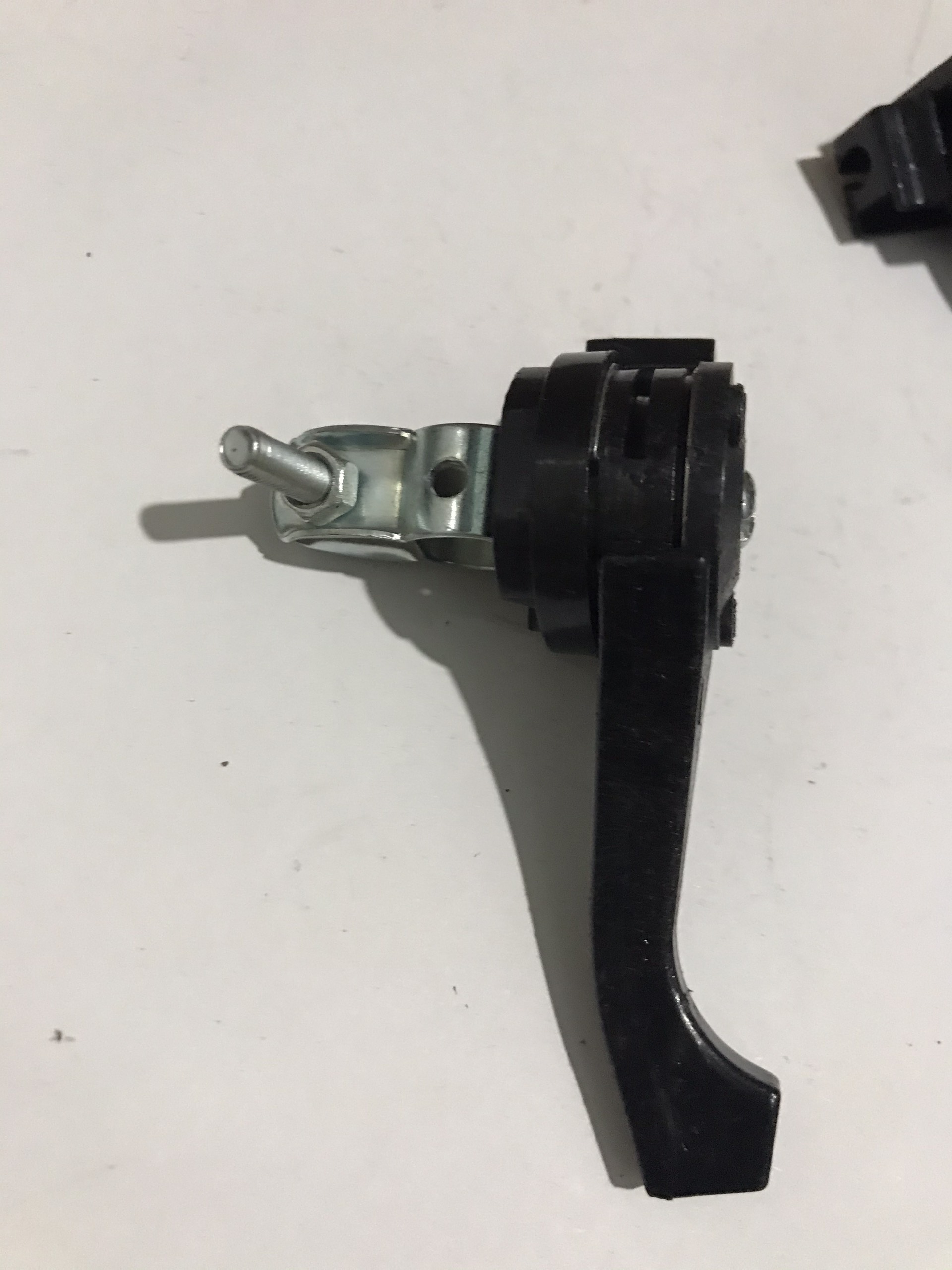 [HCM]CÒ GA CHẾT MÁY CẮT CỎ