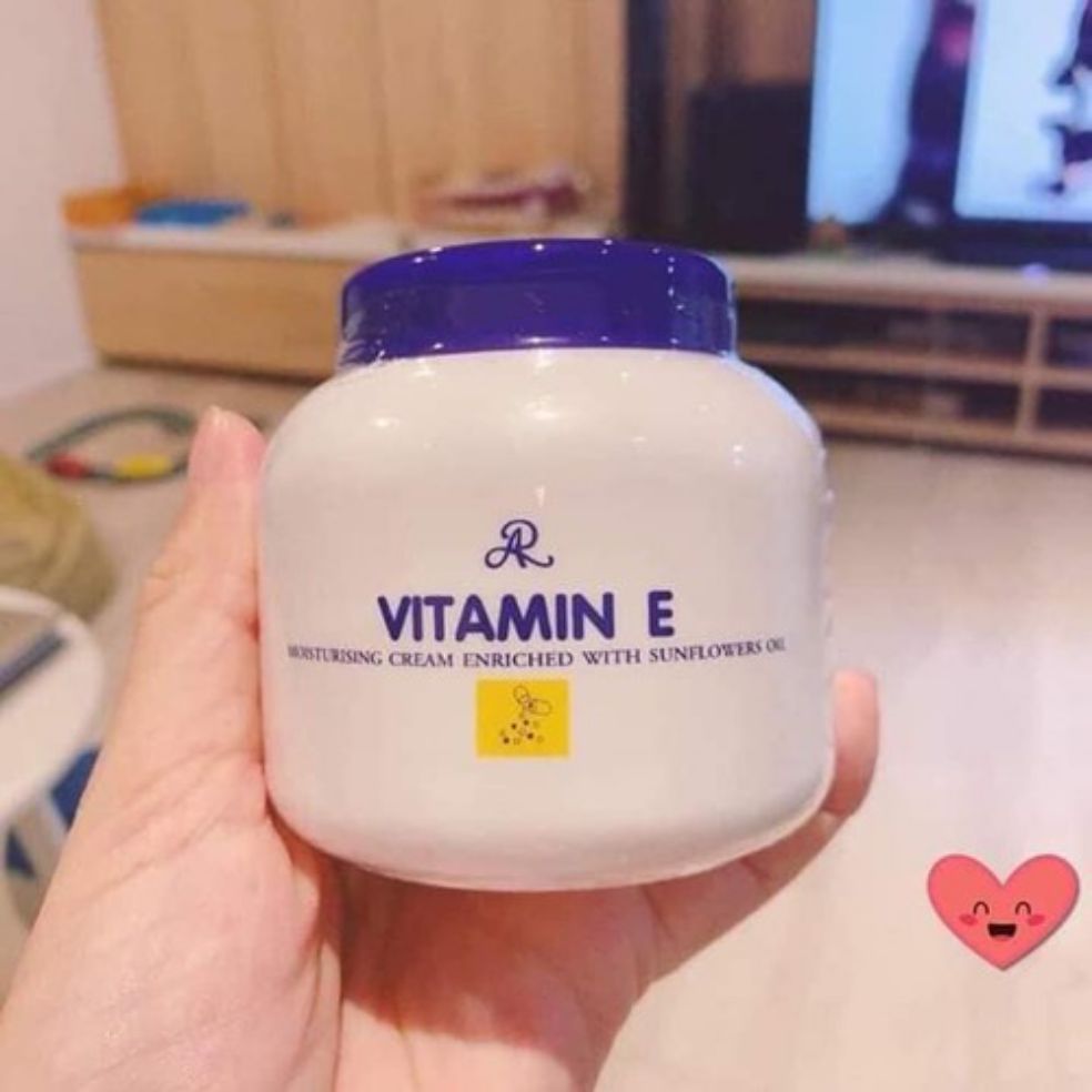 kem dưỡng ẩm làm mềm da vitamin e aron 200g