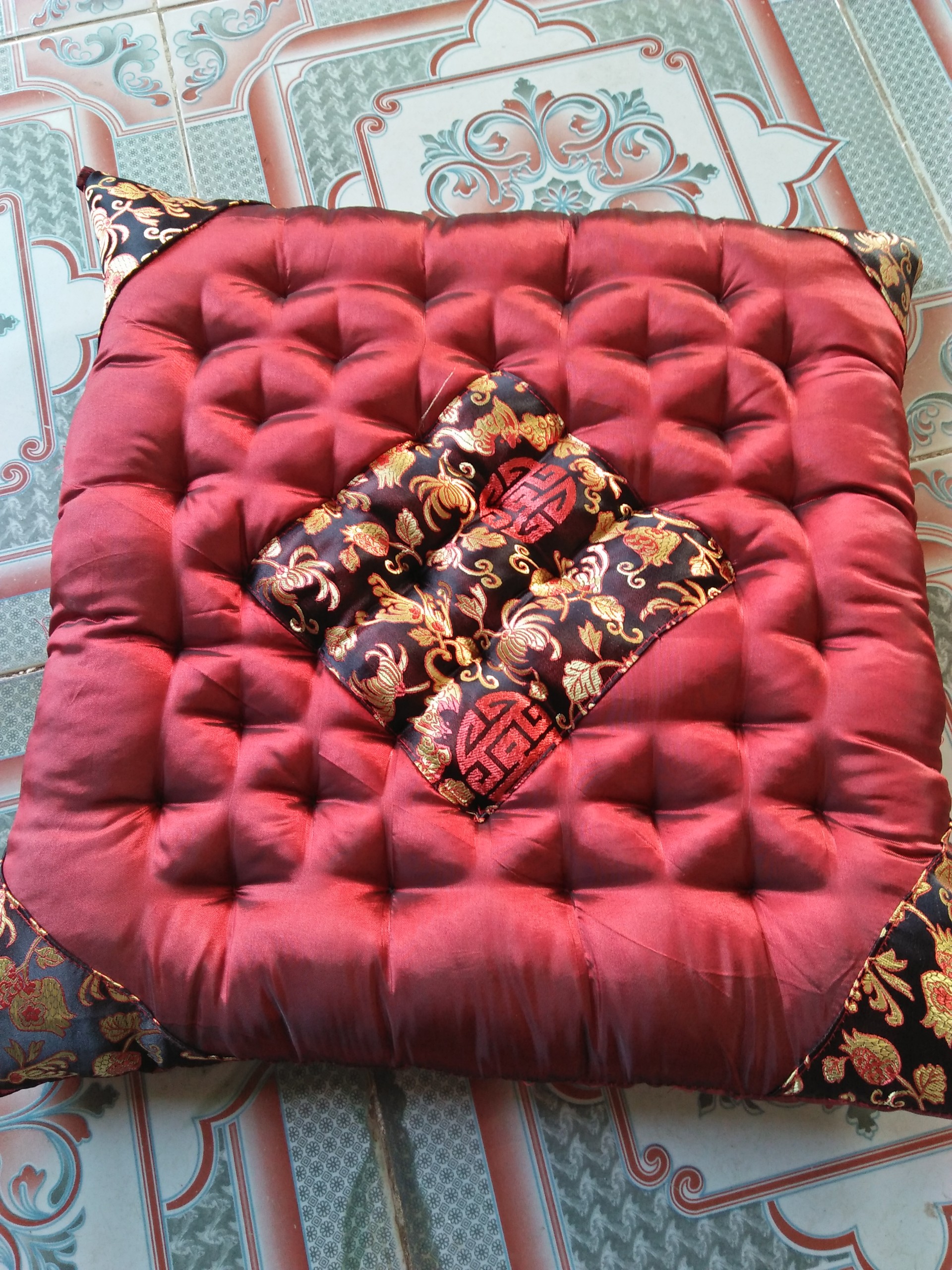 Đệm ngồi bệt 40x40x5 cm