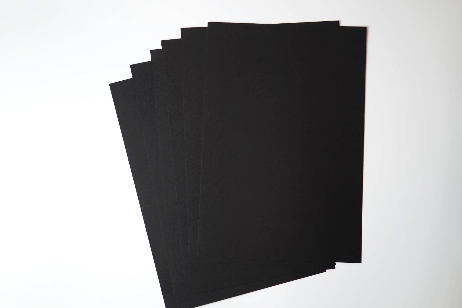 Giấy làm thiệp màu đen A4 định lượng 204 gsm & 124 gsm Giấy mỹ thuật Kishu