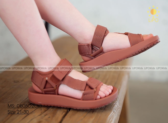 Sandal quai dán siêu tiện lợi cho bé