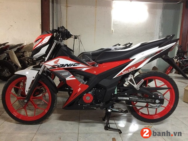 [HCM]Tem rời xe sonic zin UV ép nhiệt cao cấp trằng đỏ racing