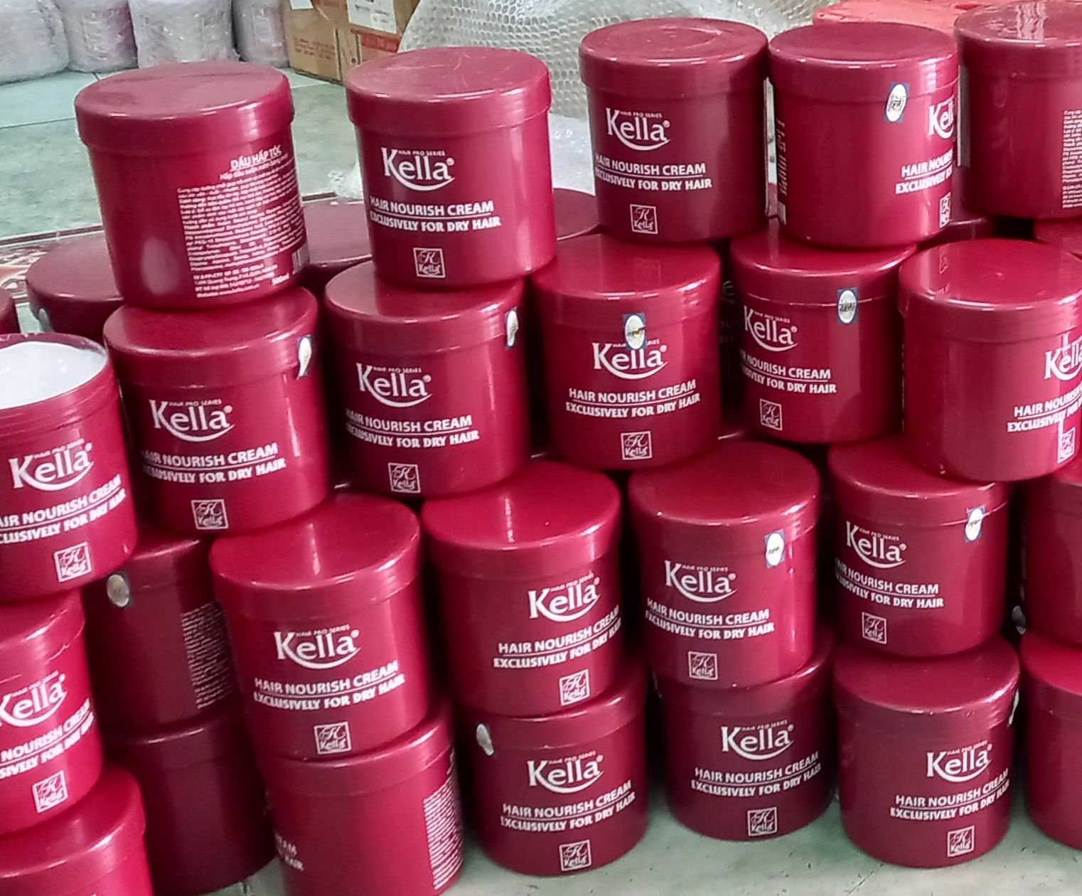 Hấp dầu ủ tóc Kella phục hồi tóc hư tổn chẻ ngọn Hair nourish cream dùng thế dầu xã hàng ngày 500ml