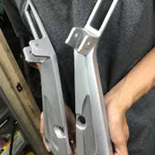 Gác chân xe máy nhôm gắn wave 204- Gác chân xe máy nhôm gắn wave 204 ngắn