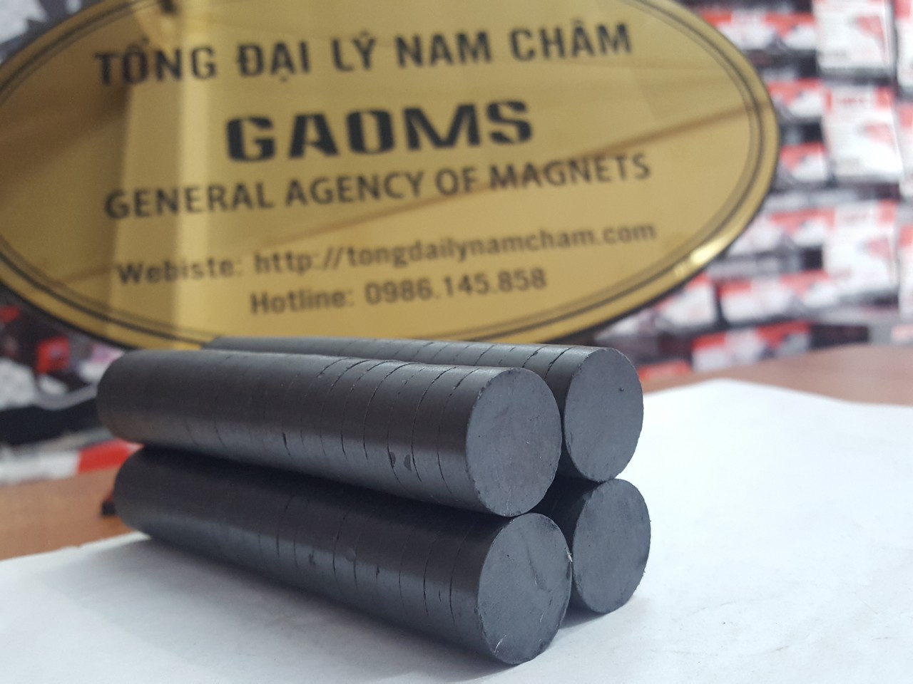30 viên nam châm đen 20x5mm