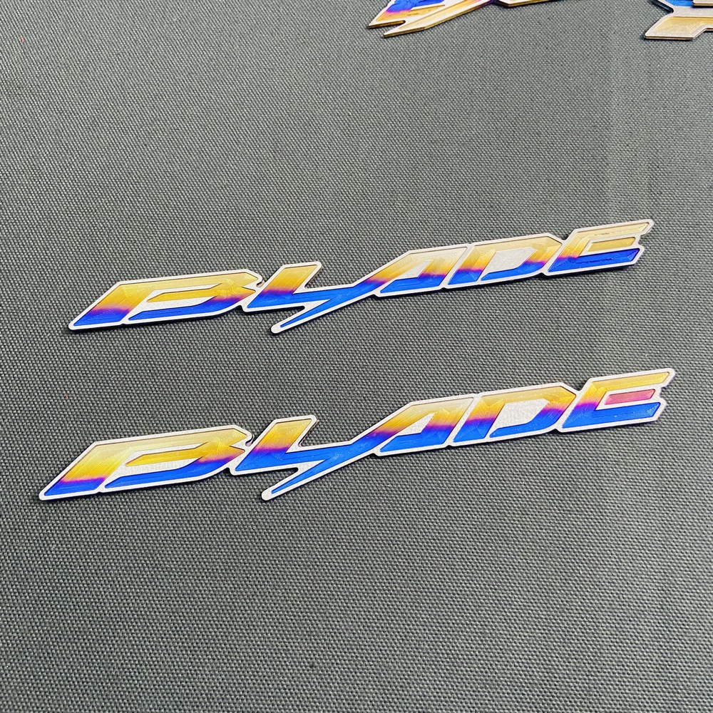 [HCM]TEM CHỮ XE WAVE BLADE TITAN TRANG TRÍ XE KEO 3M DÍNH KHỦNG KHIẾP