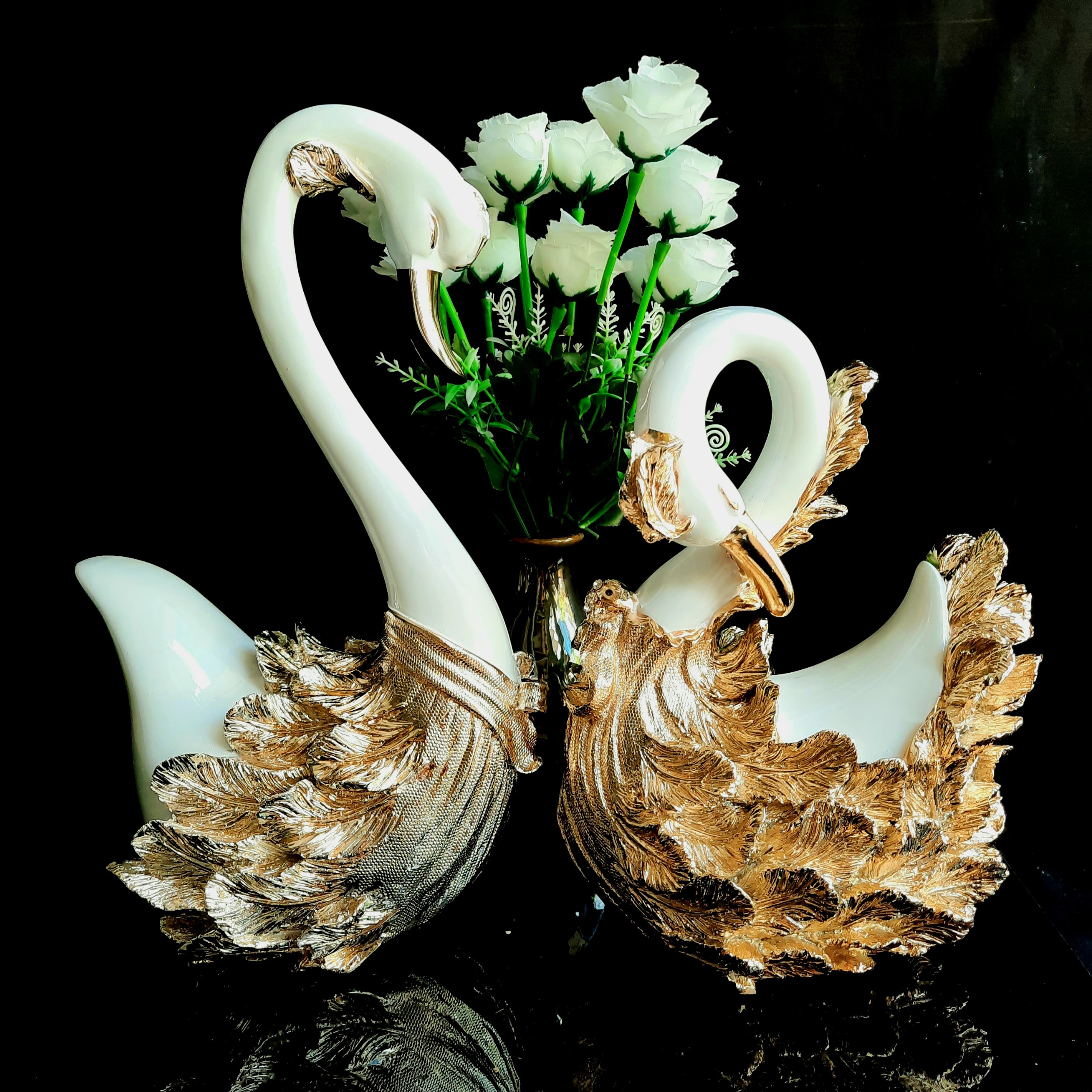 Đôi Thiên Nga Sứ mạ vàng 24k men trắng ngọc, Thú Decor trang trí nhà đẹp