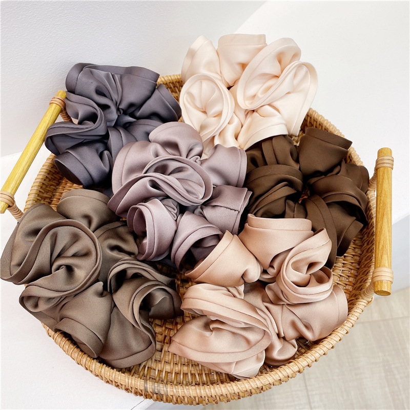 Scrunchies for women, Hair ties, Scrunchies, Women's hair accessories,  Scrunchies satin silk combo, Silk scrunchies, Scrunchie, Best gift for  Wife, Girlfriend, Mom & Sister (Set of 6 pieces) : Amazon.in: Jewellery