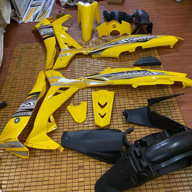 dàn áo sirius abs loại 1 vàng chanh có tem sẵn