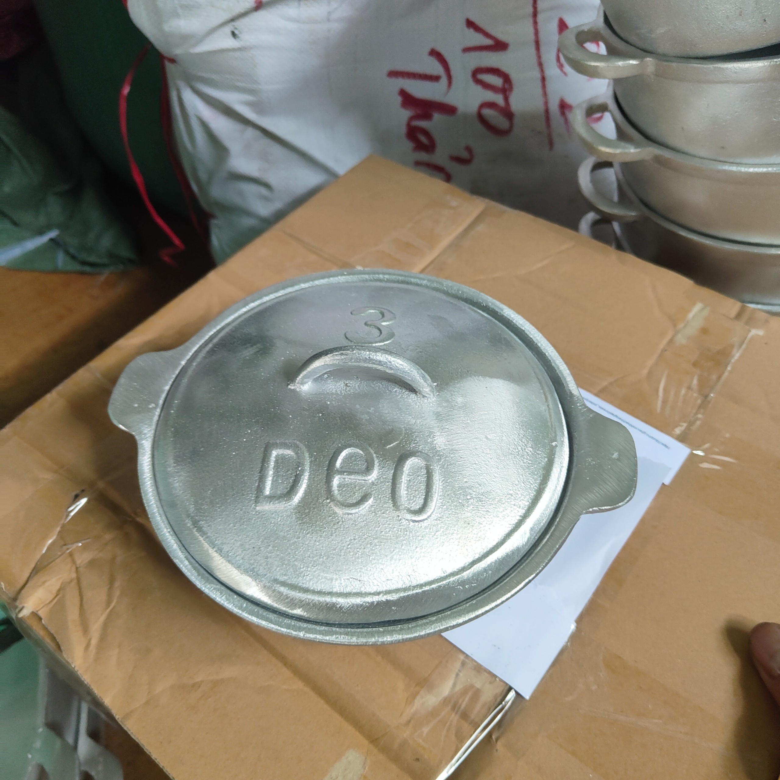 Nồi Gang kho tộ đã được mài bóng đường kính miệng 17