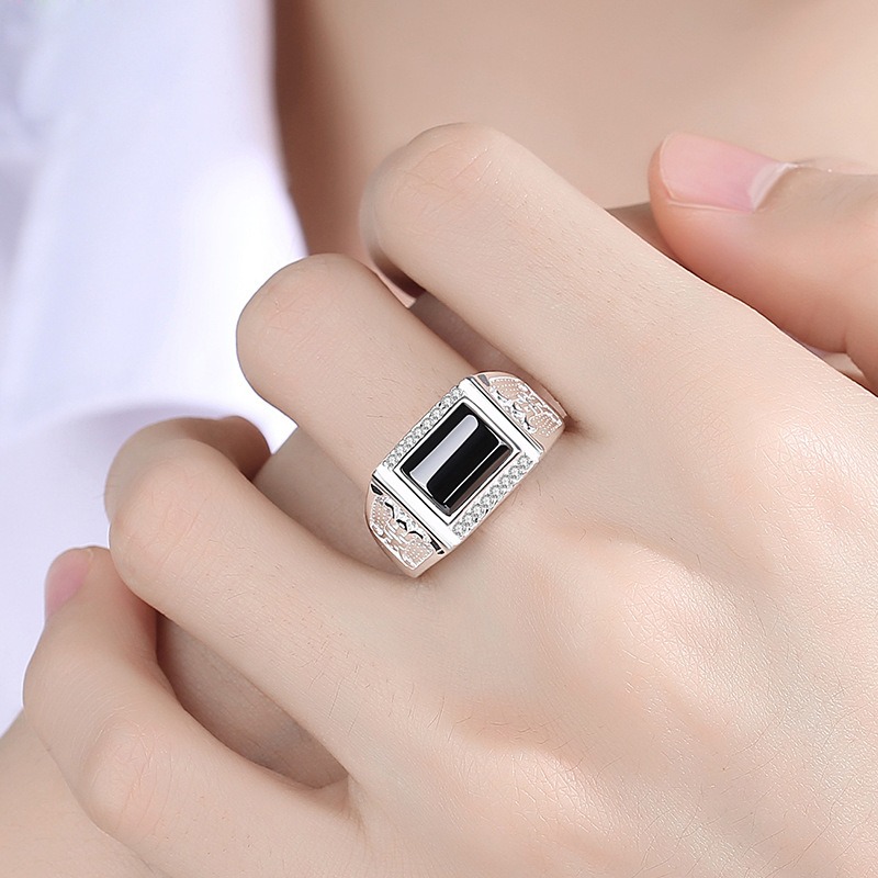 [HCM]NHẪN NAM D2 ĐÍNH ĐÁ ĐEN HUYỀN BÍ PHONG CÁCH THỜI TRANG NHẪN NAM GIÁ RẺ