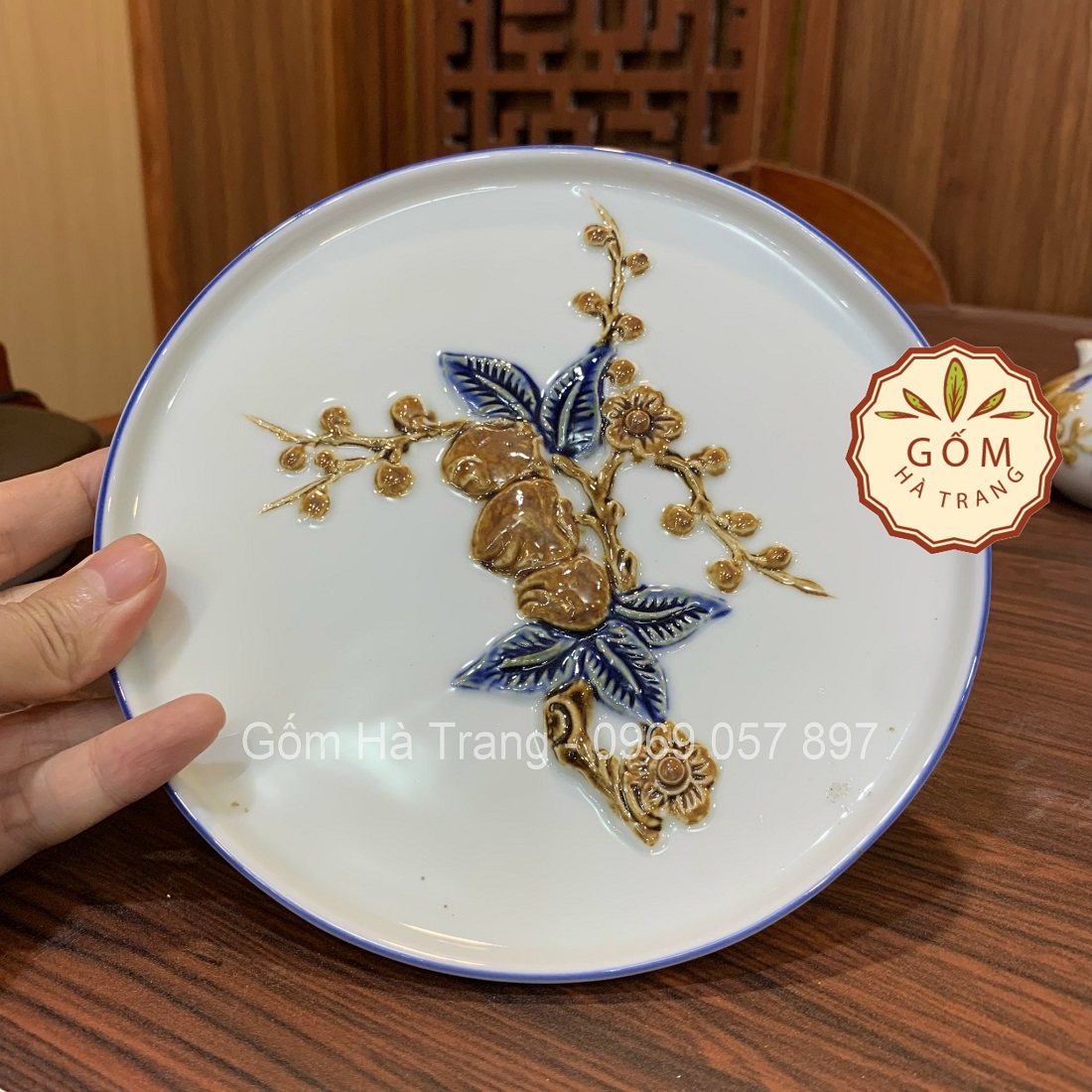 Đĩa Trầu Cau Rộng 16cm - Họa Tiết Đào Trường Thọ (Không Đế) - Men Lam Đắp Nổi Bát Tràng