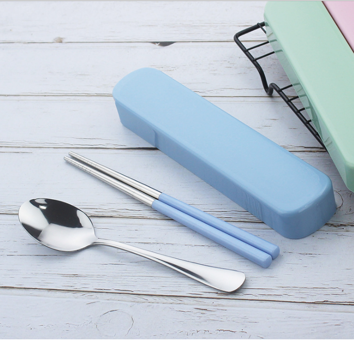 Bộ đũa thìa inox tay cầm lúa mạch an toàn có hộp đựng sang trọng tiện ích