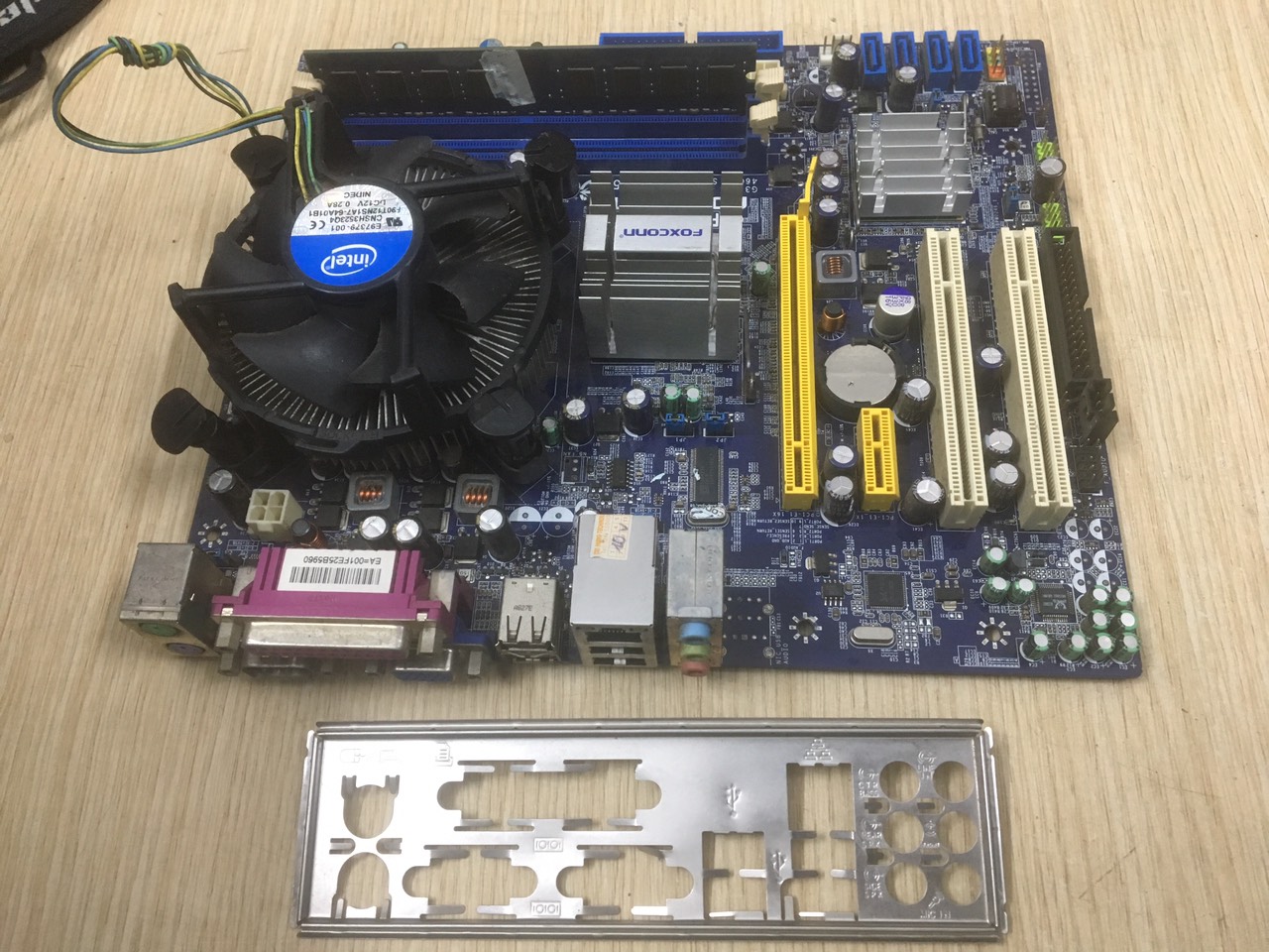 Combo Main máy tính G31+4Gb+E6500 bóc case nguyên bản thanh lý văn phòng