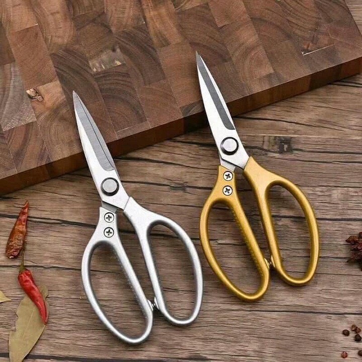 [HCM]Kéo đa năng gia dụng nhà bếpkéo inox đa năng SK5- Nhật Bản kéo có lực mạnh để cắt đồ ăn chín rau xương gàcạo vảy cávv…