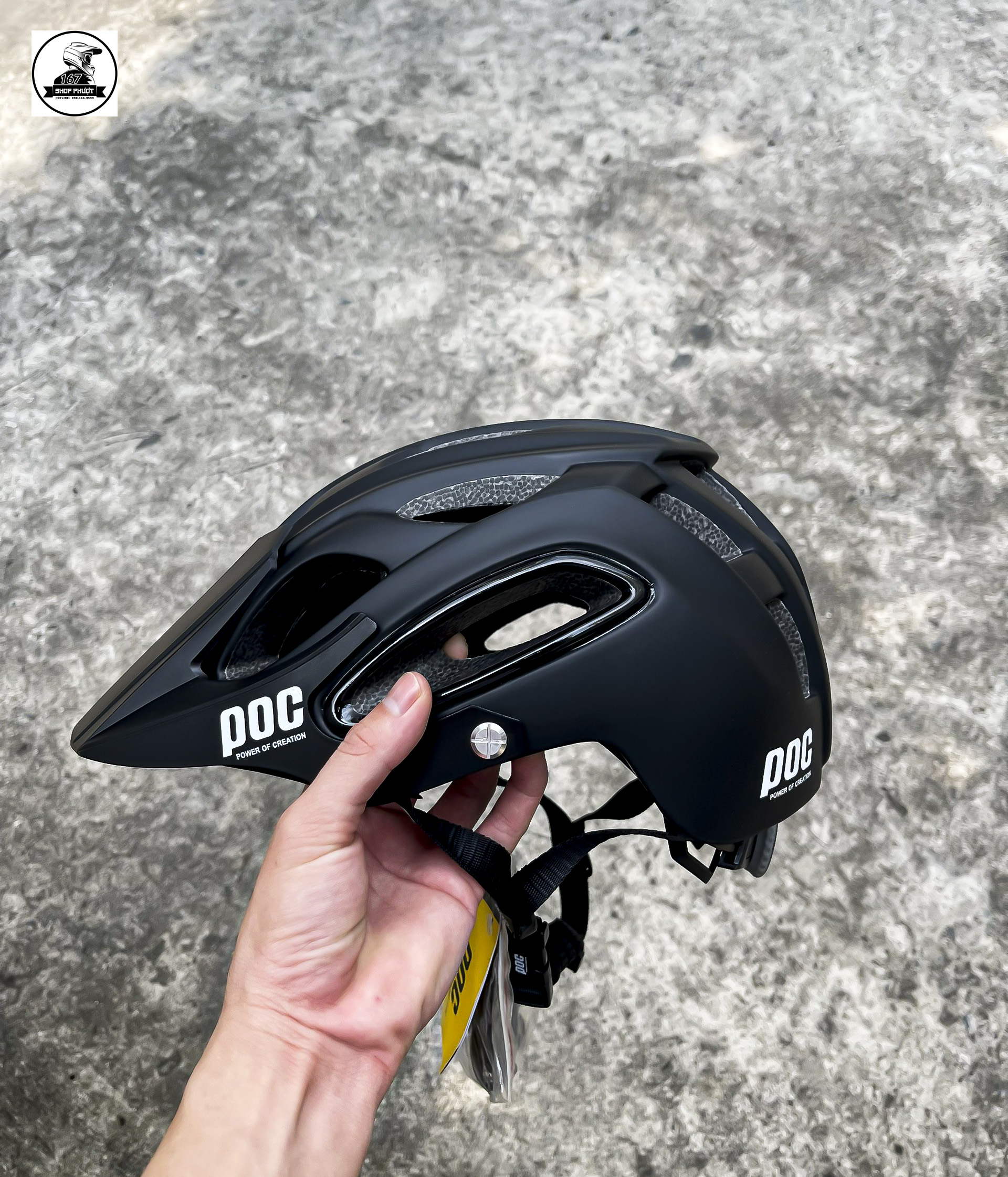 Nón thể thao poc 07 màu đen trơn kèm túi đựng nón và hộp