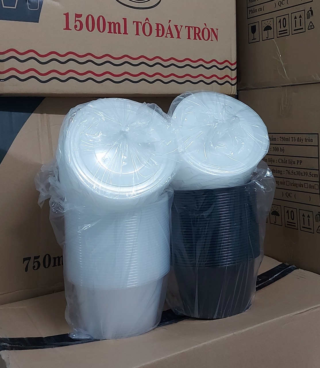 Sét 1 Lốc 30 Cái Tô Nhựa Tròn 1500ml + Nắp