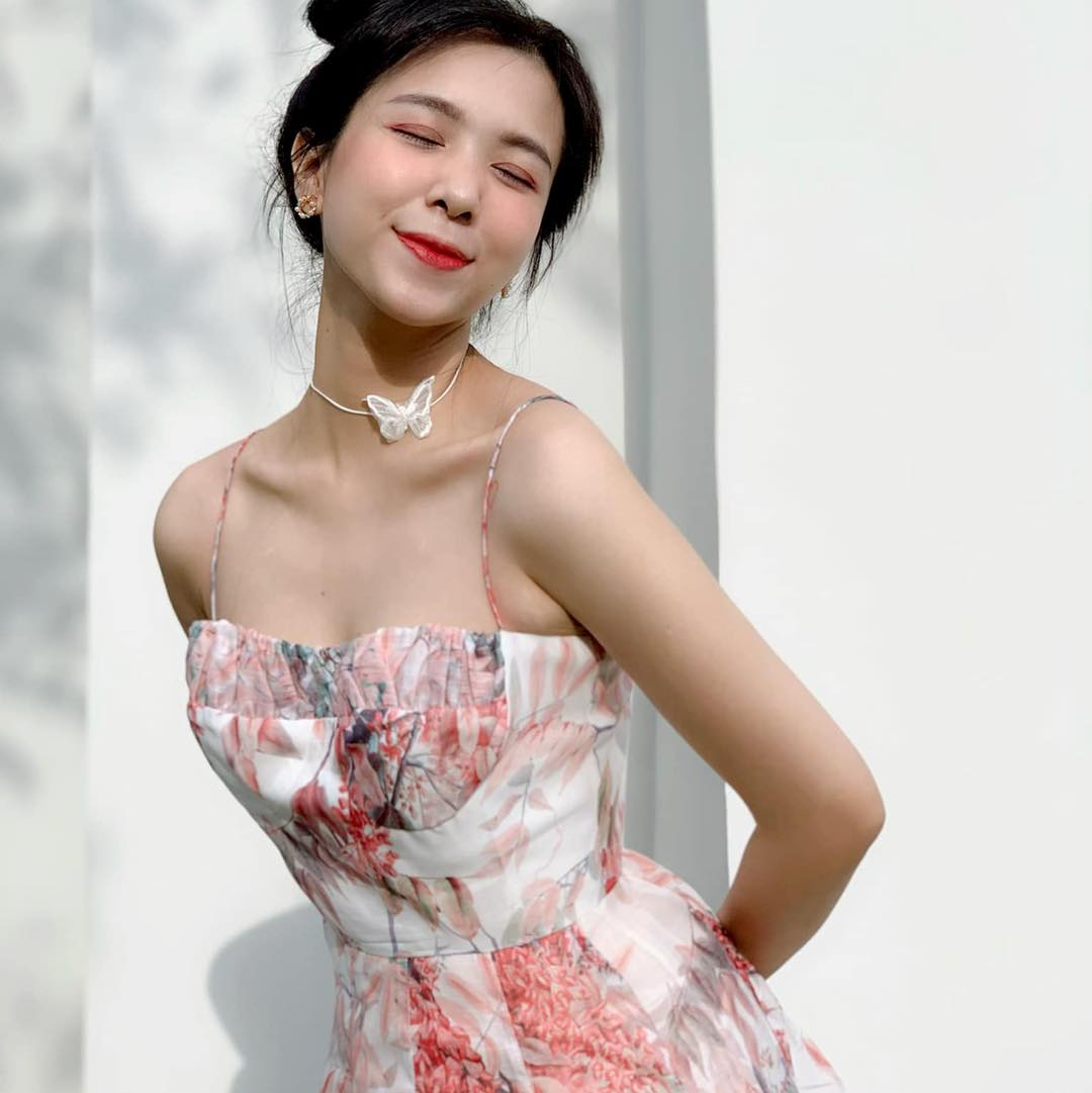 Coco sin - đầm 2 dây voan hoa đỏ dự tiệc sang chảnh