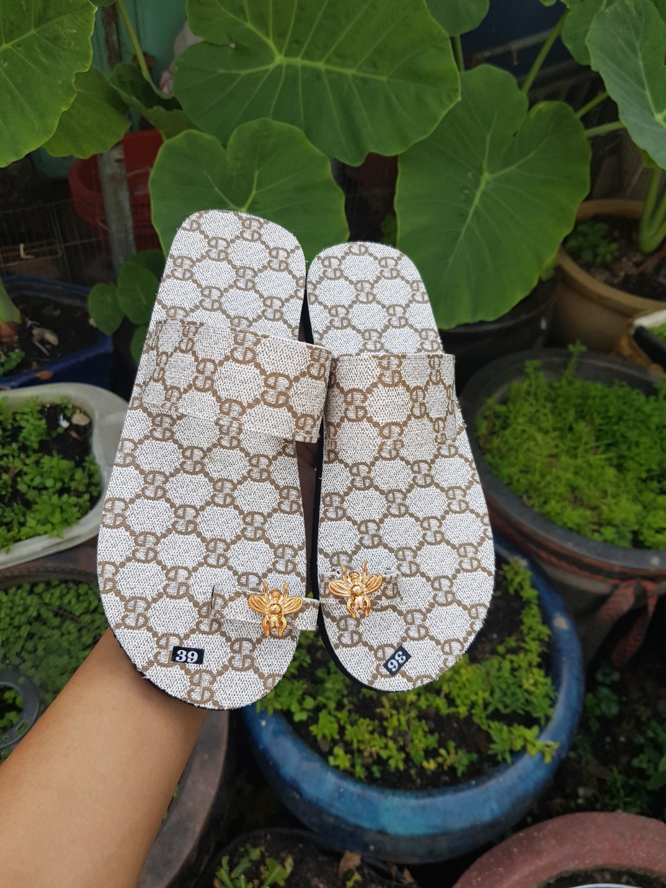 Dép xỏ ngón nữ kem mờ gg size 34 đến 42