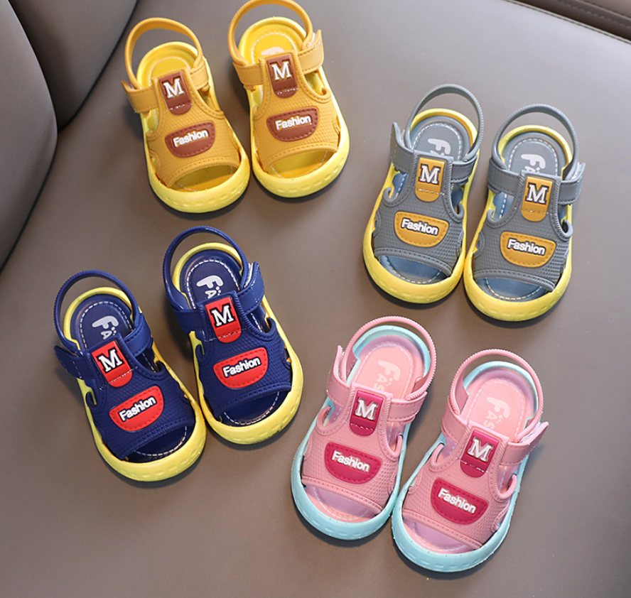 Giày nhựa quai dán cao cấp cho bé trai bé gái 6-36 tháng 123456 tuổi. Giày xăng đan chống trượt. Giày tập đi. My Little Boss