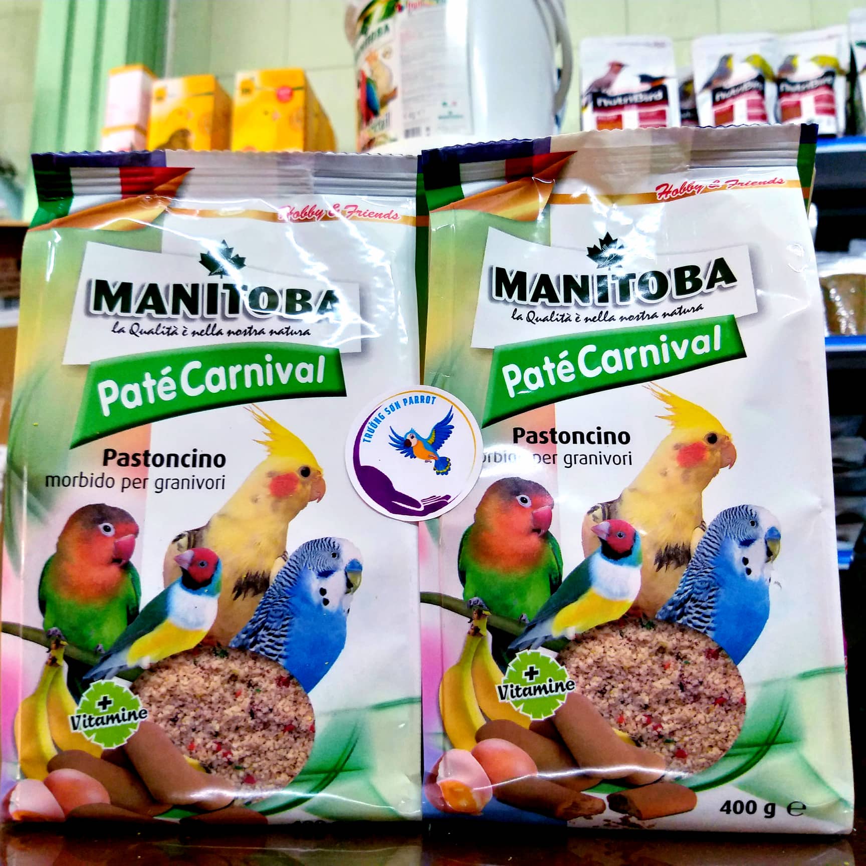 Cám trứng pate carnival manitoba cho vẹt gói 400g