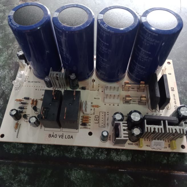 Mạch nguồn 4 tụ 80v 10.000uf