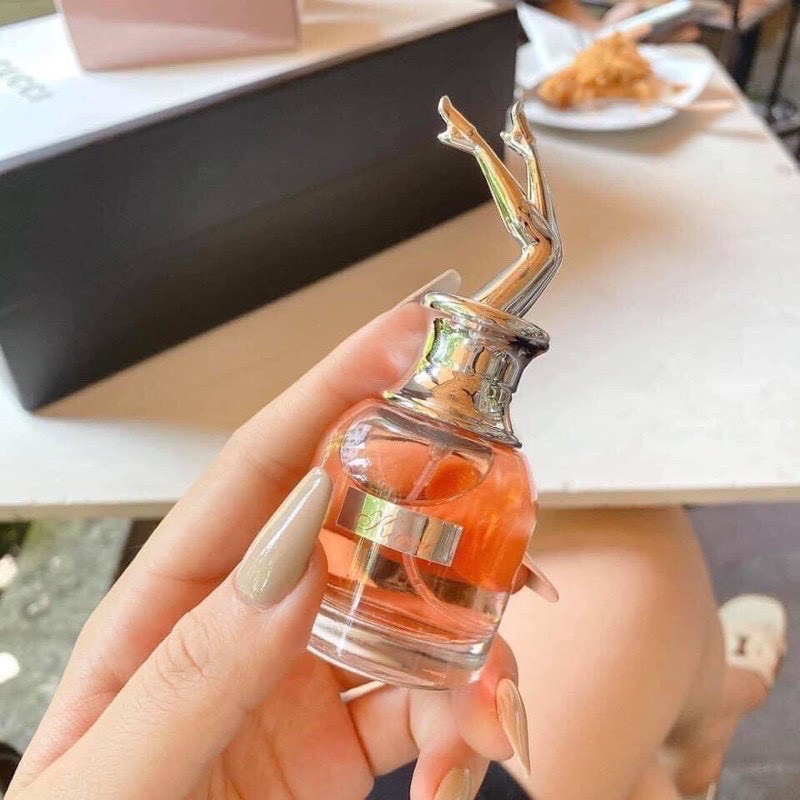 Nước hoa chân dài Karri 30ml