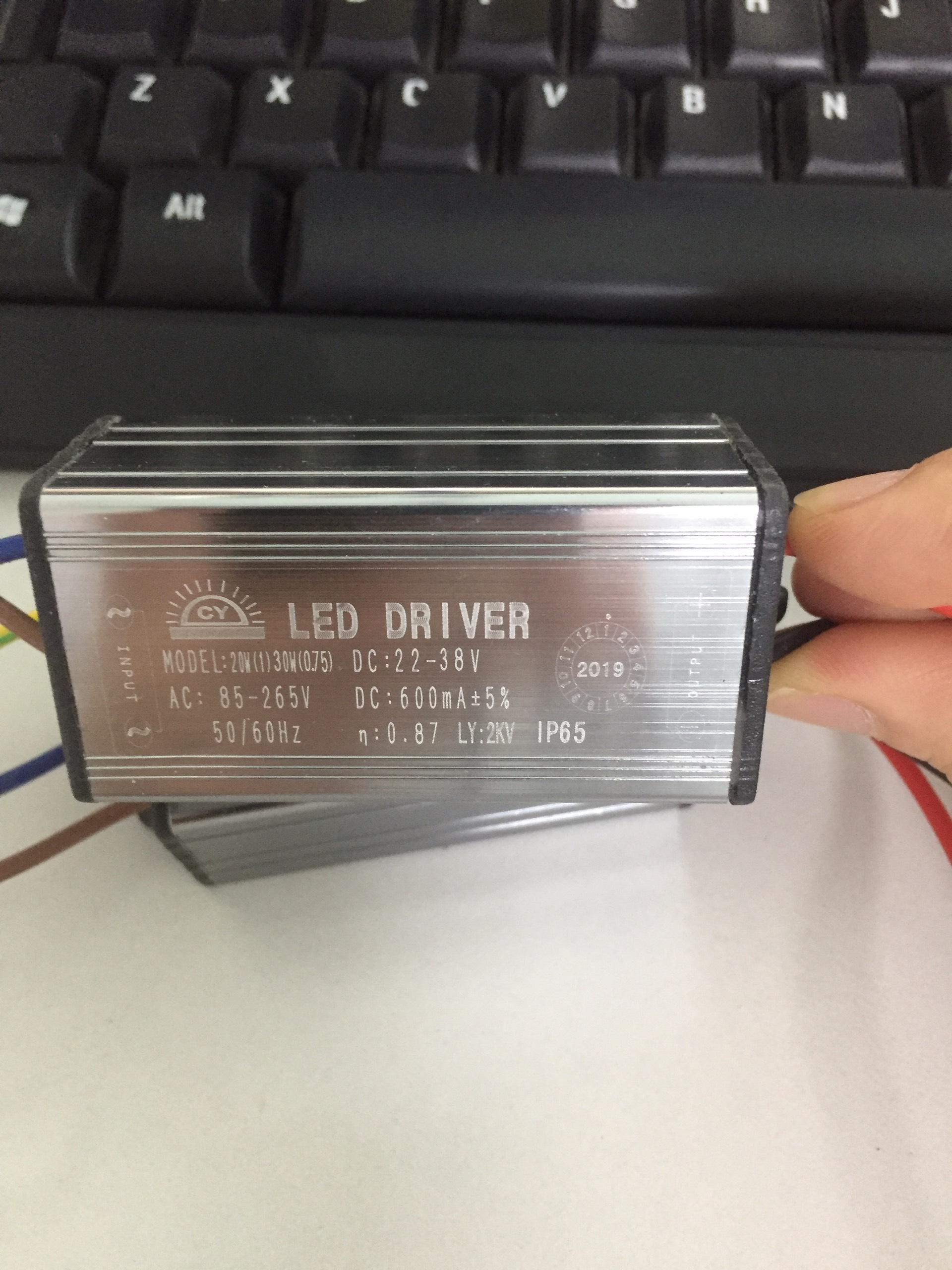 Nguồn driver CY, chấn lưu, tăng phô 20w cho đèn LED