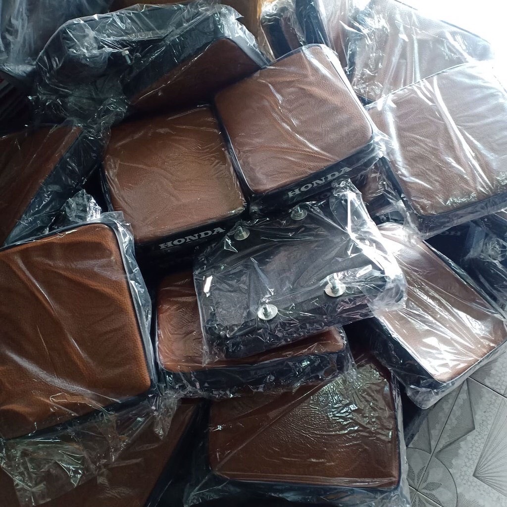 Yên cub 82,cub 50 sau