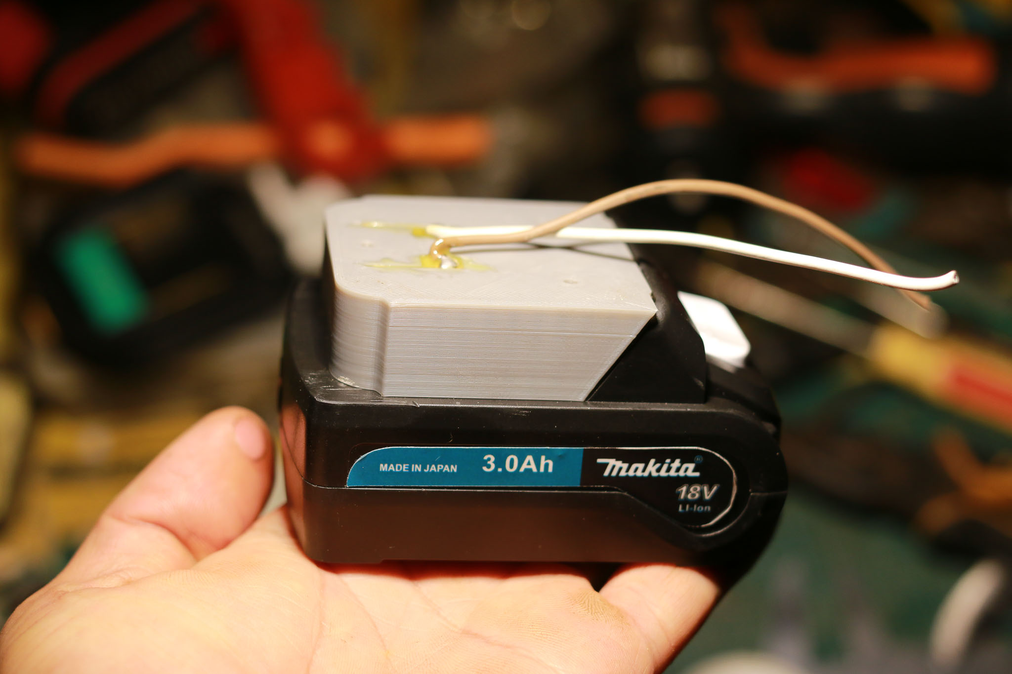 Đế lấy nguồn cho pin máy khoan Trung Quốc 12-28v (4922)