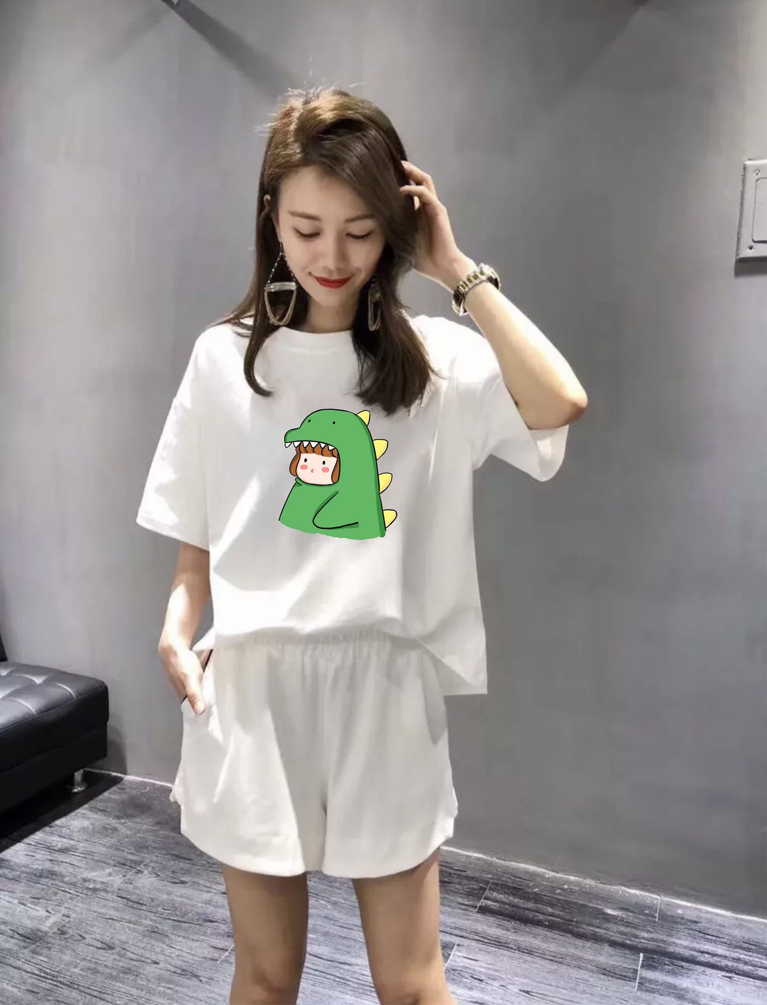 [HCM]SALE!! Set bộ mặc nhà quần đùi và áo form rộng in khủng long xanh có size to 3XL