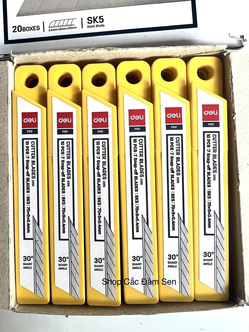 Hộp 36 boxes lưỡi dao dọc giấy deli nhỏ 30 độ mỗi box 10 lưỡi dao x36 boxes