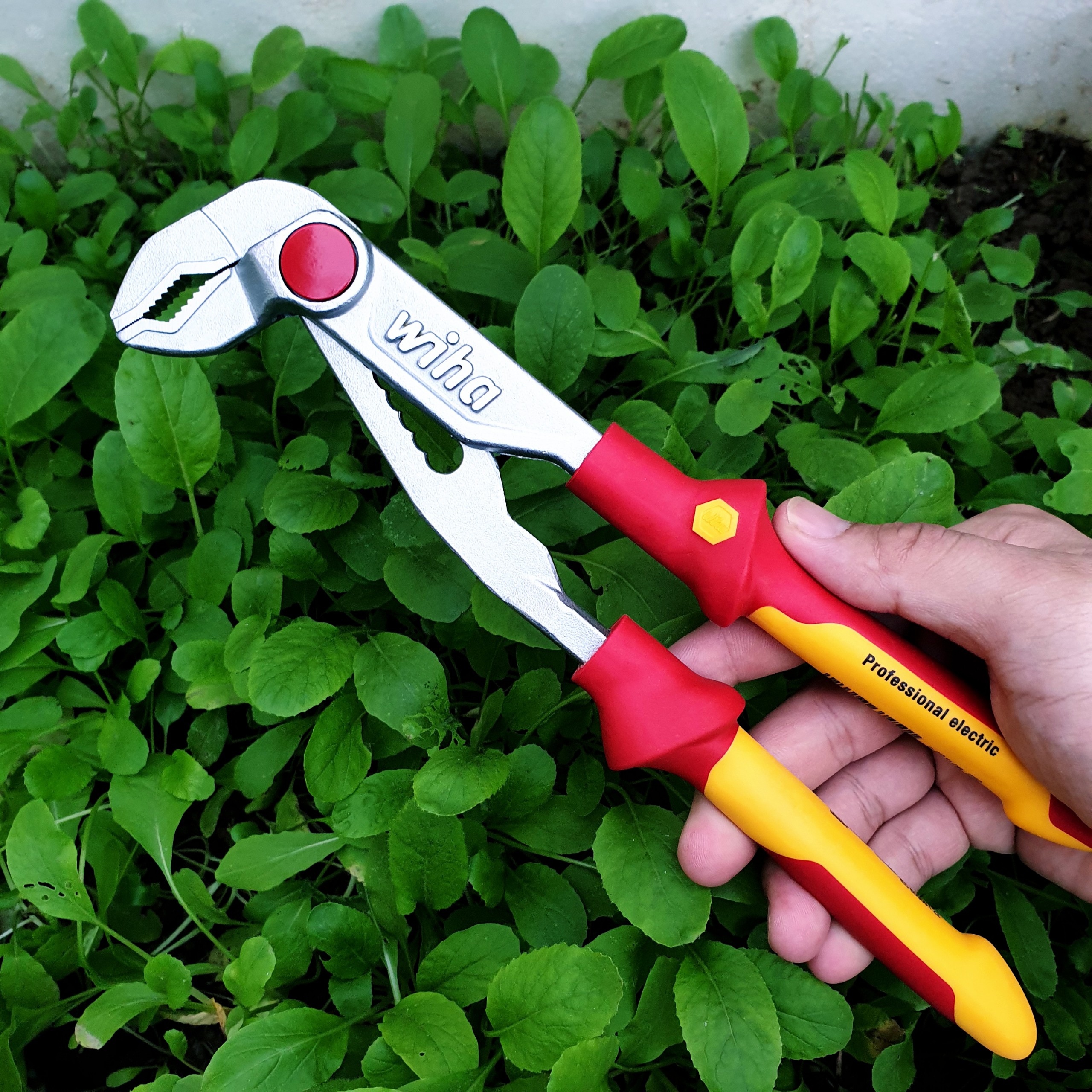 Kìm mỏ quạ 250mm cách điện 1000v wiha 37450 i hctools