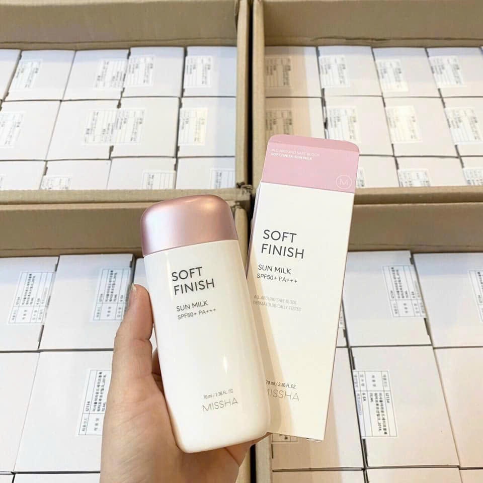 Kem chống nắng Missha hồng nâng tone dạng sữa mỏng nhẹ All-around Safe Block Soft Finish Sun Milk 70ml SPF50+ PA+++ Mẫu vỏ mới date 2027 MÃ 140