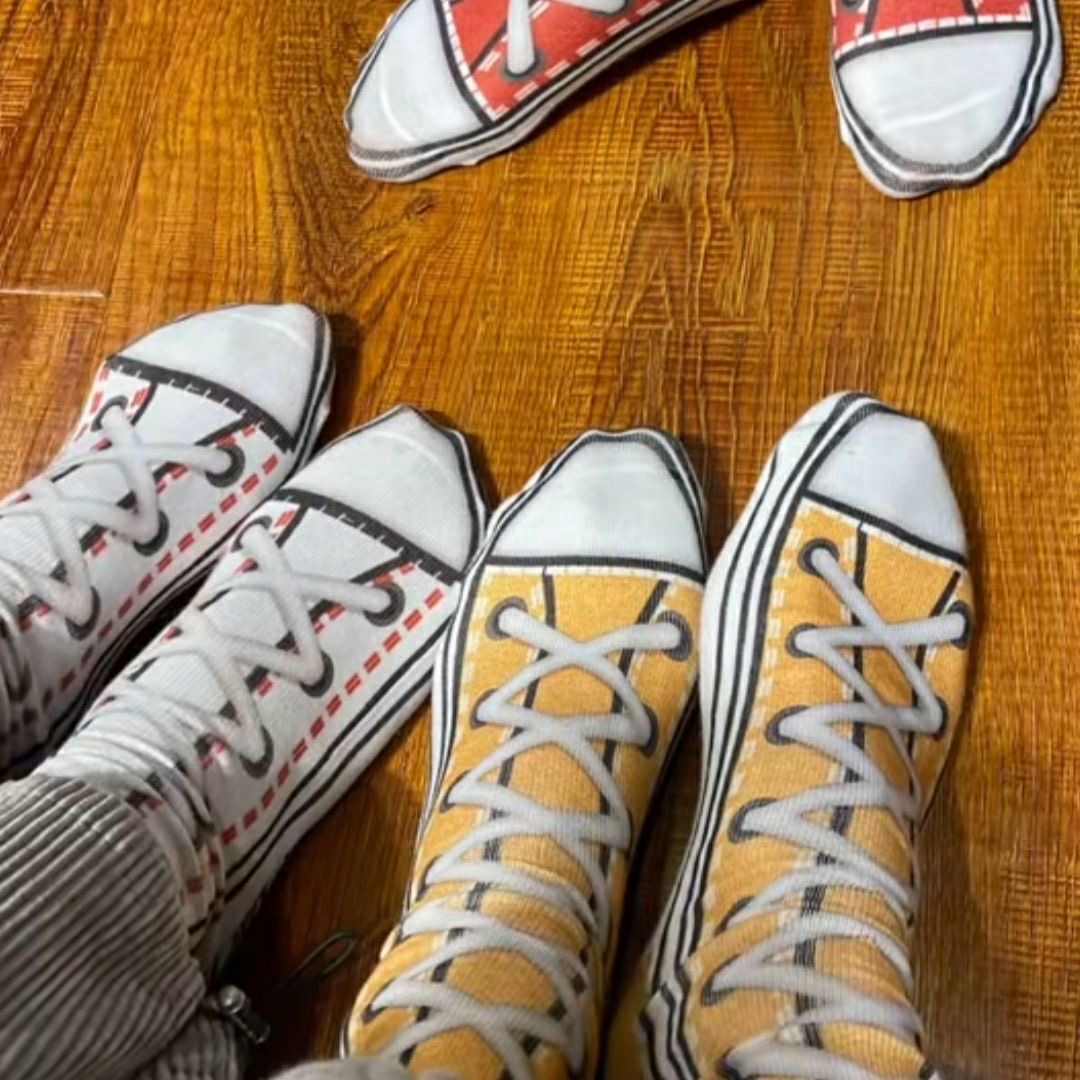 Yd Giày vải vớ hài hước Giày vải mô hình hài hước vớ giữa ống hài hước 3D sockscl