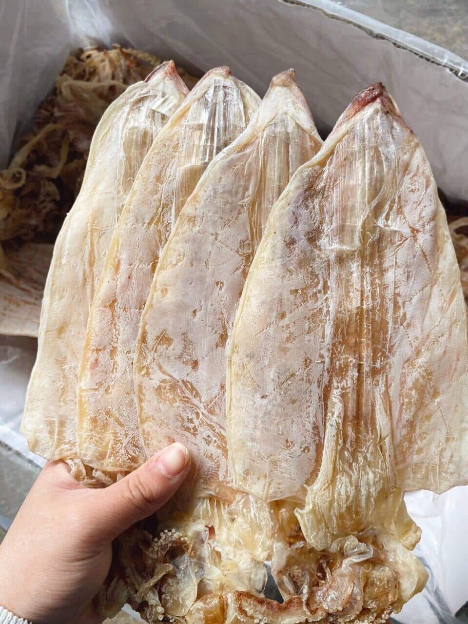 200g khô mực loại 40-45c/kg. hàng chuẩn dày mình ngọt thịt chuẩn vị biển vũng tàu
