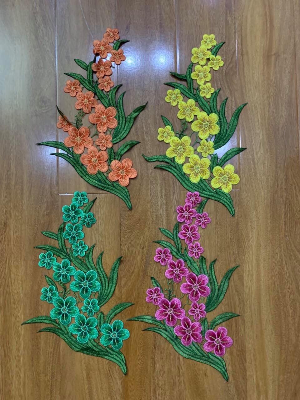 Hoa thêu chỉ mềm mại xinh xắn có nhiều màu cho khách chọn