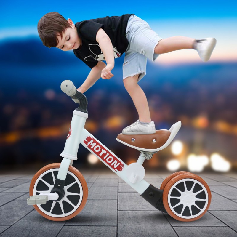 Xe MOTION Chòi Chân 3 Bánh Tự Cân Bằng Kết Hợp Xe Đạp Có Yên Xe MOTION Chòi Chân 3 Bánh Tự Cân Bằng Kết Hợp Xe Đạp Có Yên