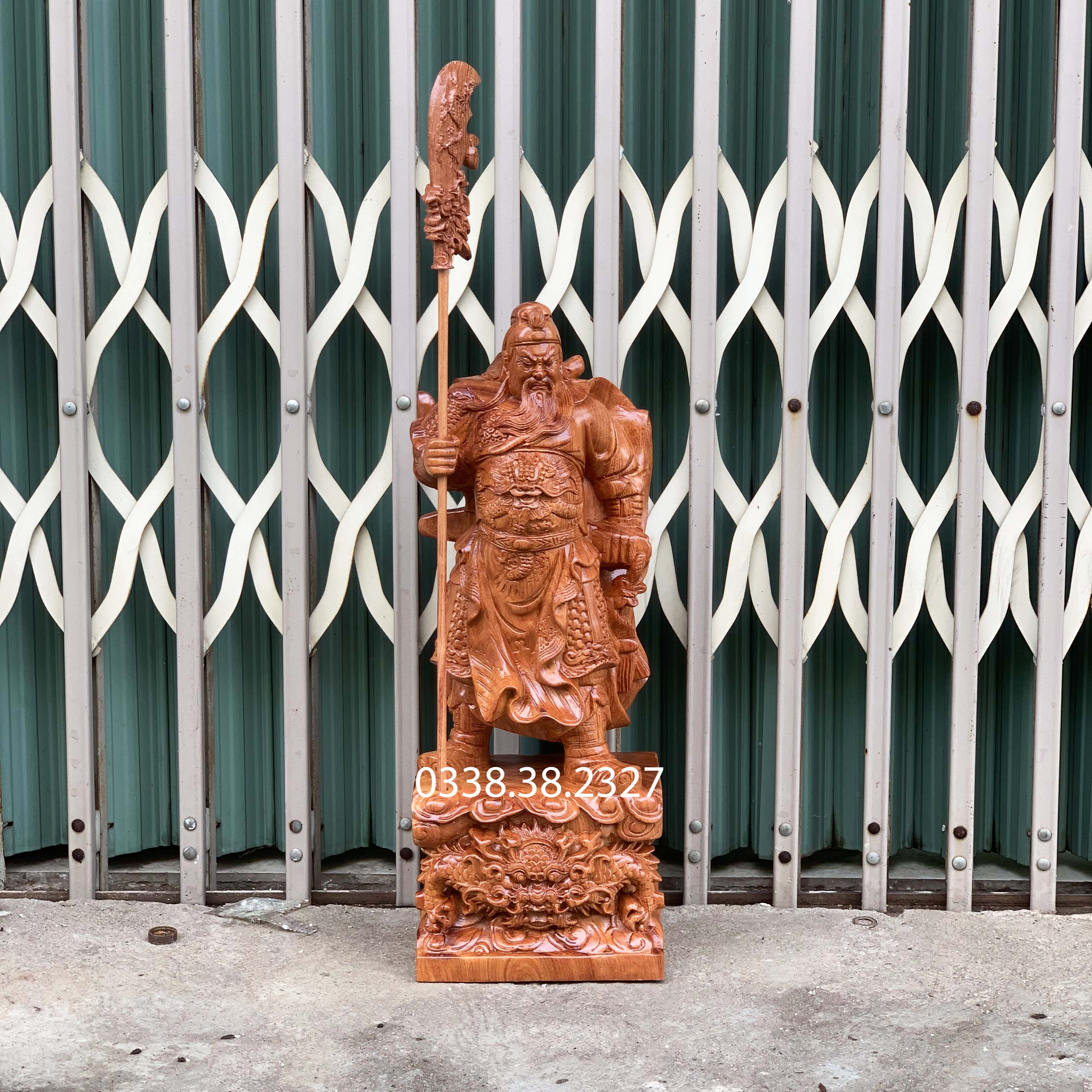 Tượng quan công đế hổ phù cao từ 20cm đến 60cm chất liệu gỗ hương