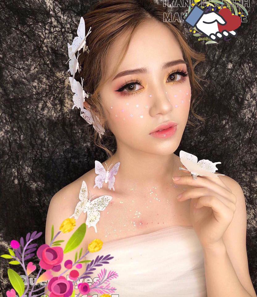 Lens - Kính áp tròng nây tây sử dụng 1 năm ( Tặng kèm khay đựng)