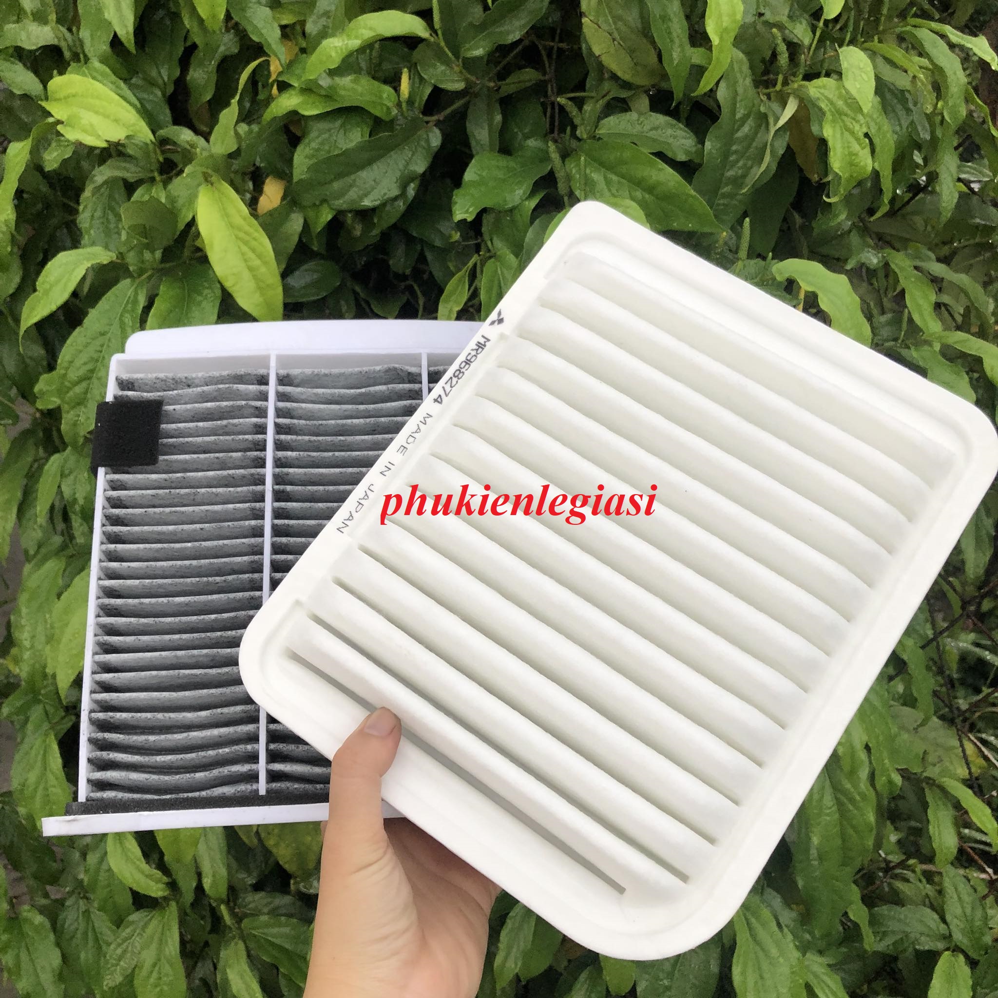 Bộ sản phẩm lọc gió động cơ và lọc gió máy lạnh mitsubishi grandis