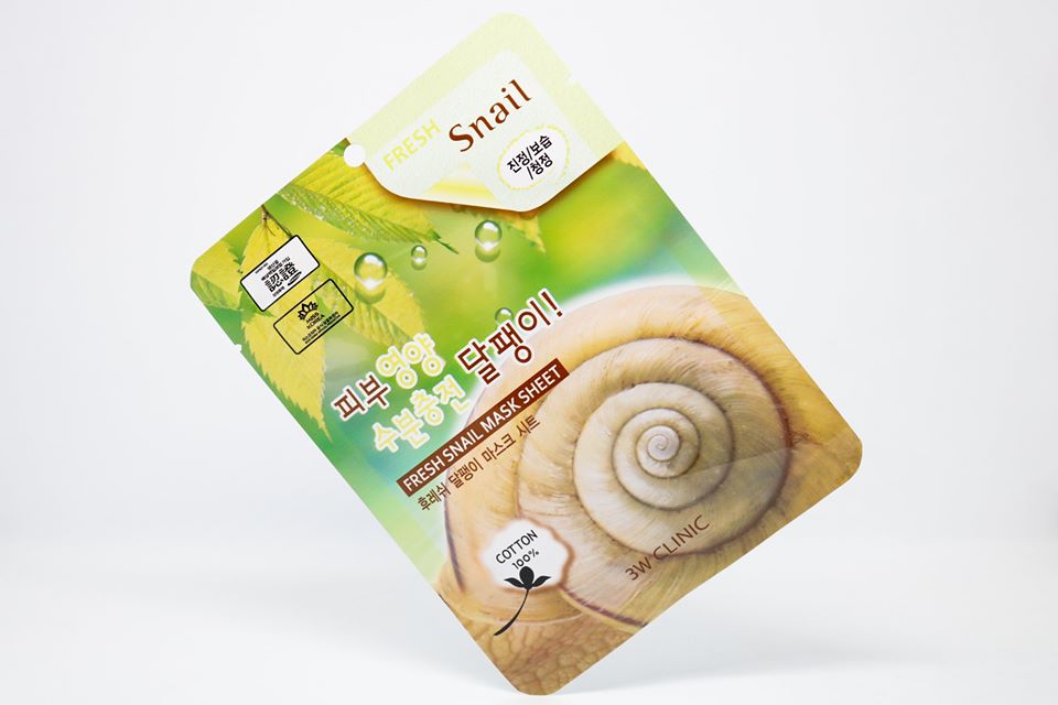Mặt nạ dưỡng ẩm và giảm thâm chiết xuất từ dịch nhầy ốc sên 3W CLINIC FRESH SNAIL MASK SHEET 23ml