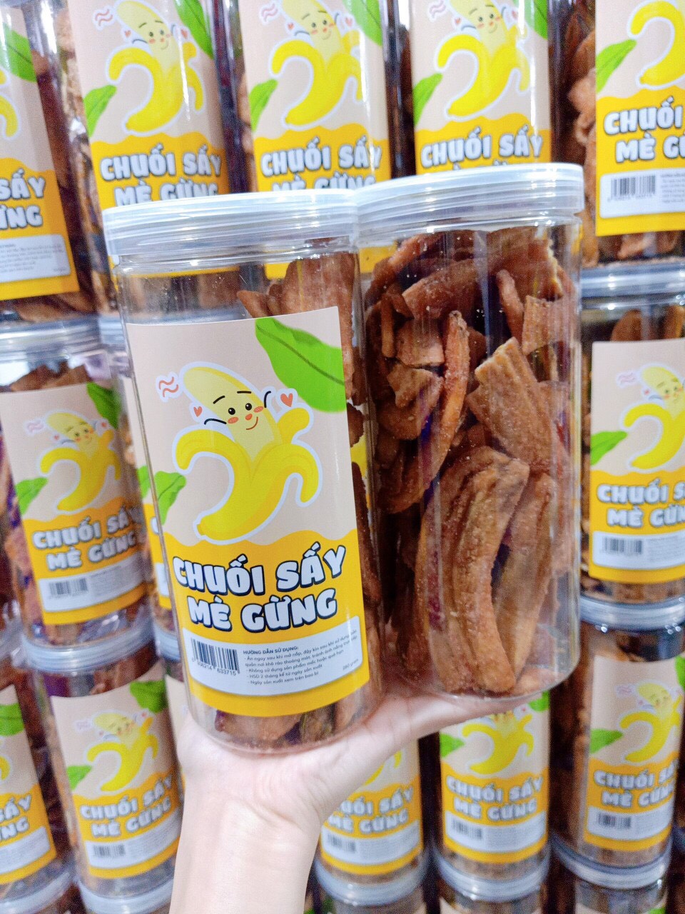 Chuối sấy mè gừng hũ pet