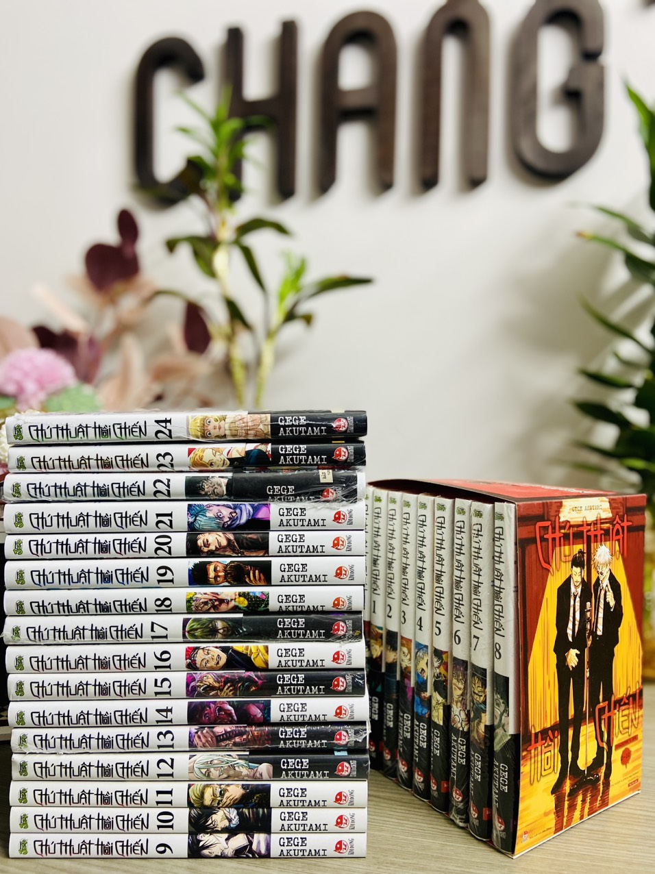 Truyện tranh Chú thuật hồi chiến full 24 tập + tặng kèm Boxset