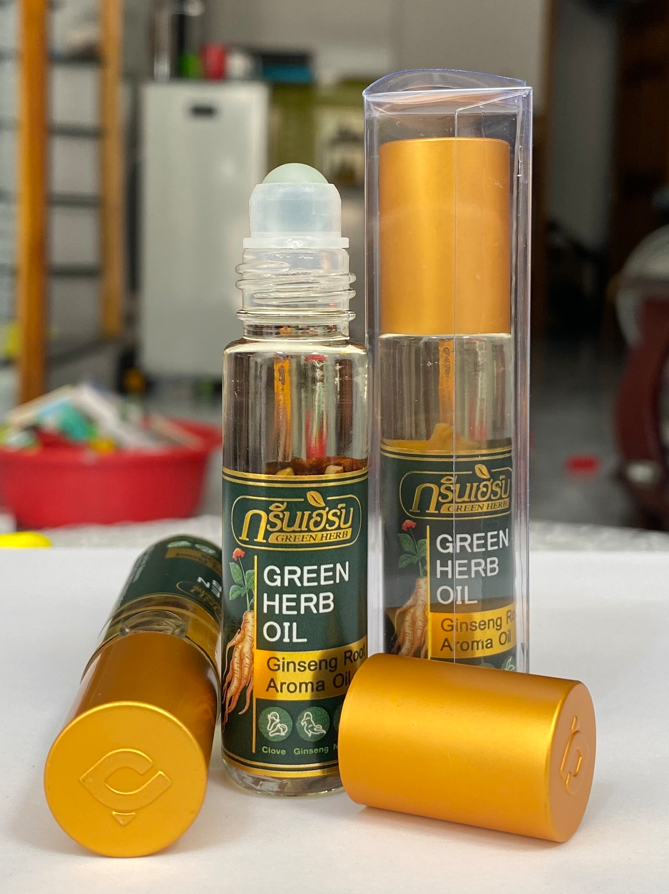 Dầu lăn nhân sâm Thái Lan Green Herb 8ml
