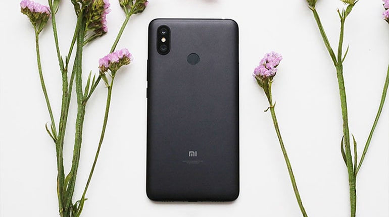 Điện thoại xiaomi mimax3 _ 2 sim _ram 4gb/64gb pin khủng 5500mah