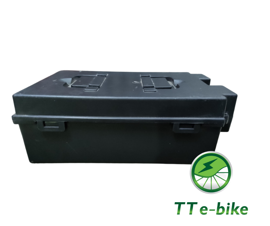 Hộp đựng 4 bình ắc quy 12v12-14ah  dùng cho  xe đạp điện 133m 133s plus mini